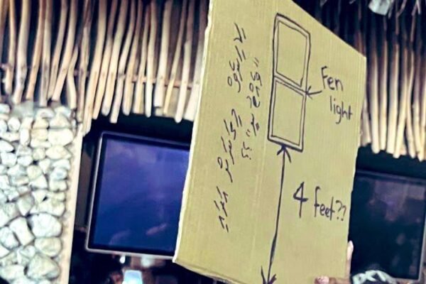 Police Obsessed with Victim’s Body Flexibility- Maldives Transport Minister’s Nephews Arrested Young protester with a sign showing height of window from which victim fell or pushed